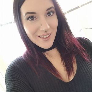Meet your Posher, Nina